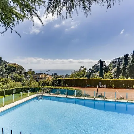 Leader Boulevard Flat With Terrace By Guestready * Cannes