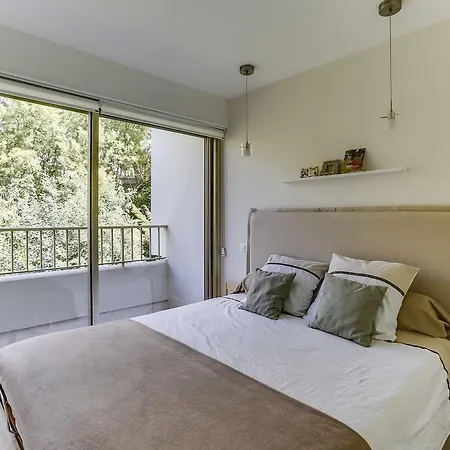 Leader Boulevard Flat With Terrace By Guestready קאן
